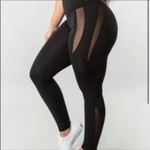 Buffbunny queen b leggings- onyx